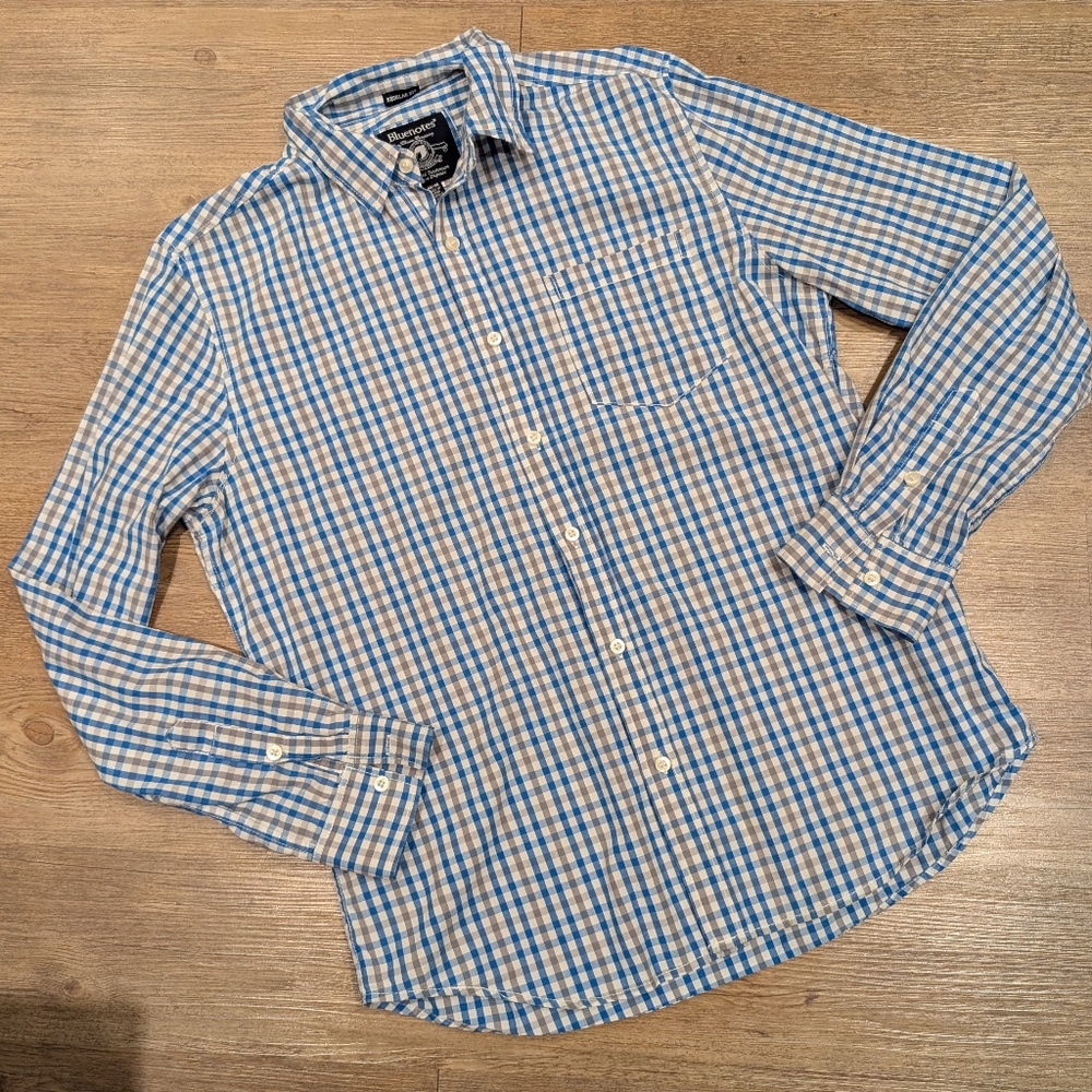 100% Cotton Vintage 2000s Bluenotes Button Up Shirt